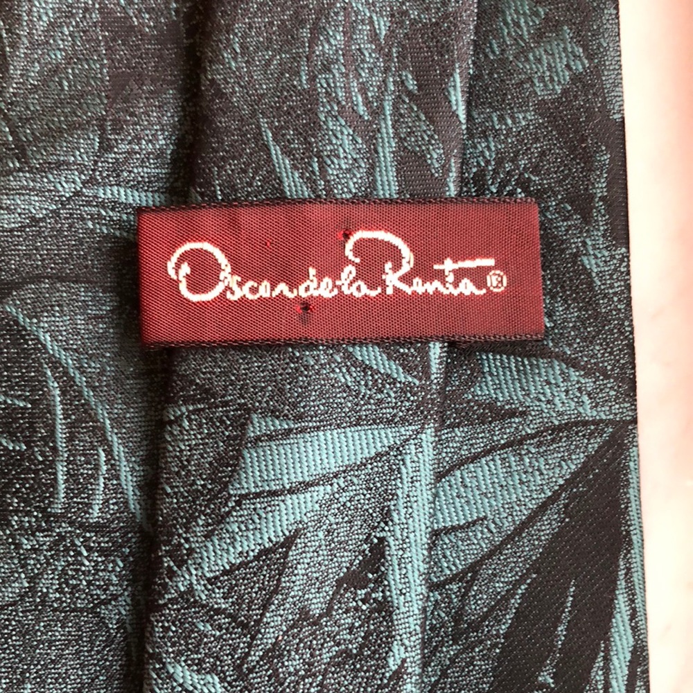 OSCAR de la RENTA Tie